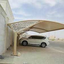 مظلات سيارات في الجنوب  بحلول فعالة لحماية المركبات من الشمس والمطر.
